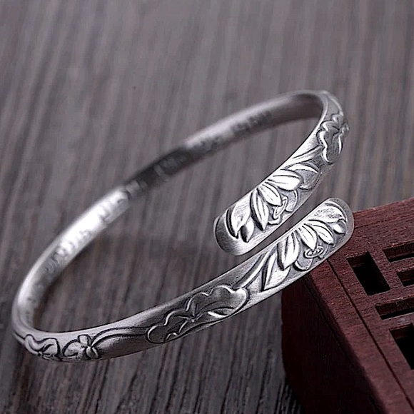 Sterling Silver Lotus Mantra Bangle Bracelet - Picture 8 of 9